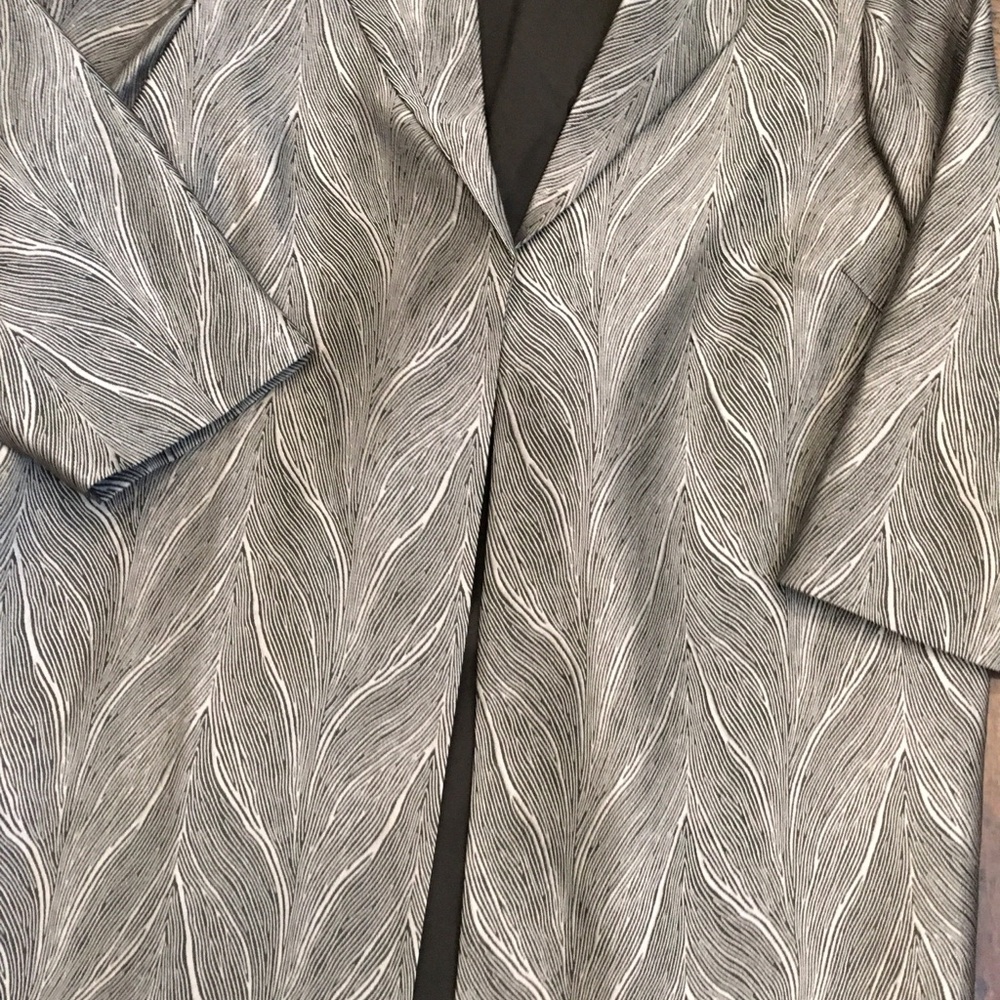 Blazer Ming Wang Large Silver Gray Black Great Fit 3/4 Sleeve